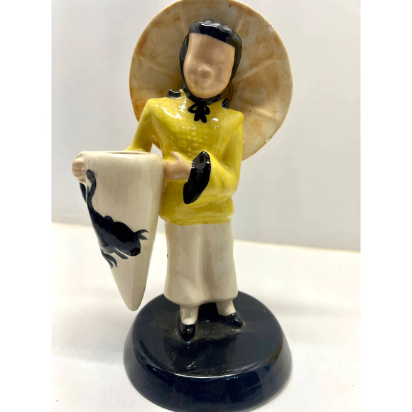 VNTG Asian Fig~Porcelain~ Vilas Man Rare Defect~ Geisha Asian Woman Playing Pipa - Picture 4 of 7